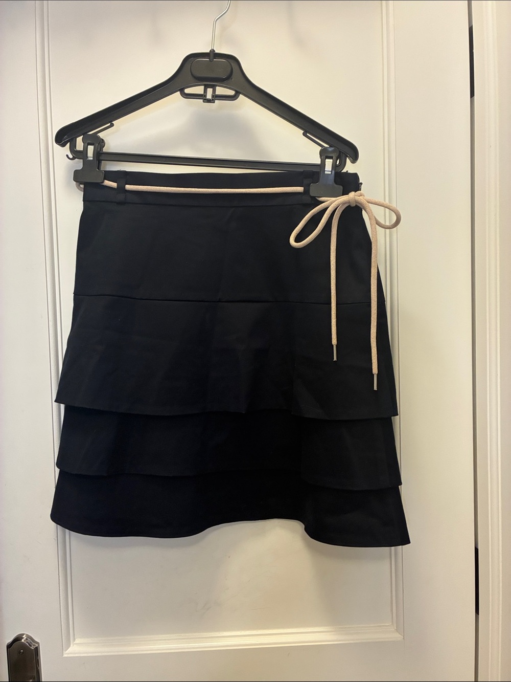 NWT Ann Taylor Navy Blue Ruffled Tiered Mini Skirt with Rope Belt Size 4 👵MTSK2